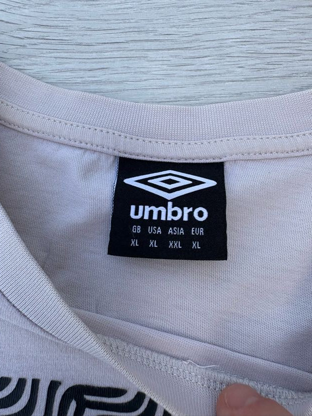 T-shirt umbro homme taille XL Blanc