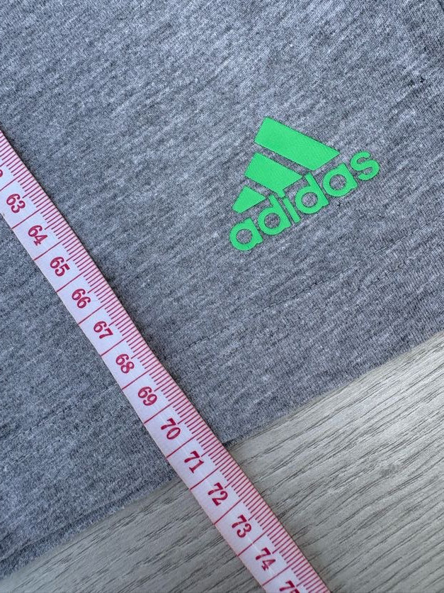 T-shirt adidas homme taille L gris