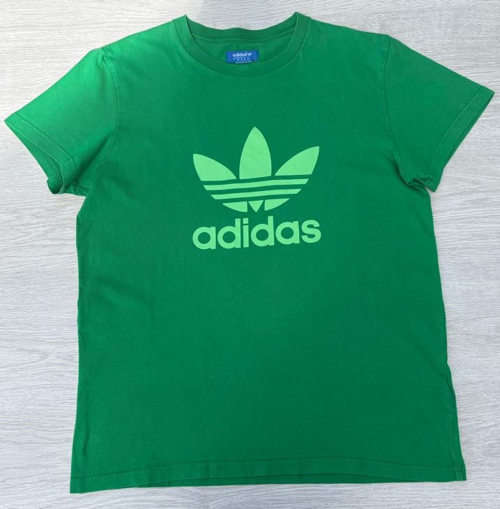 T-shirt adidas homme taille M vert