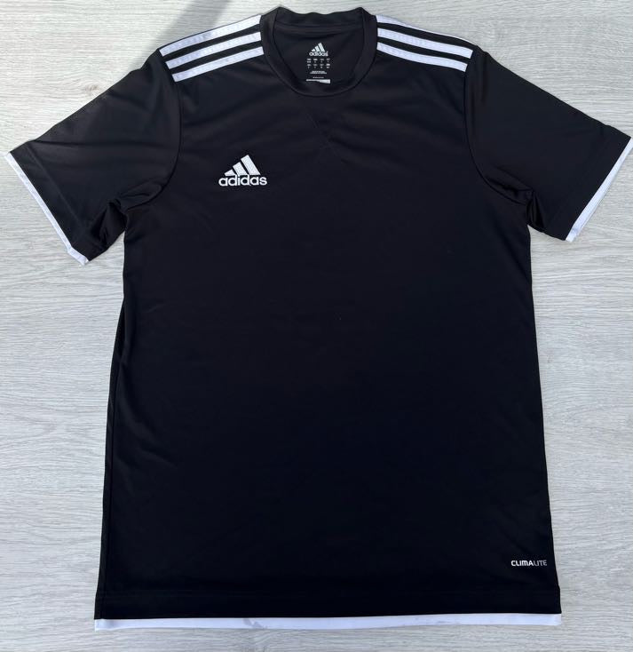 T-shirt adidas sport noir Taille S