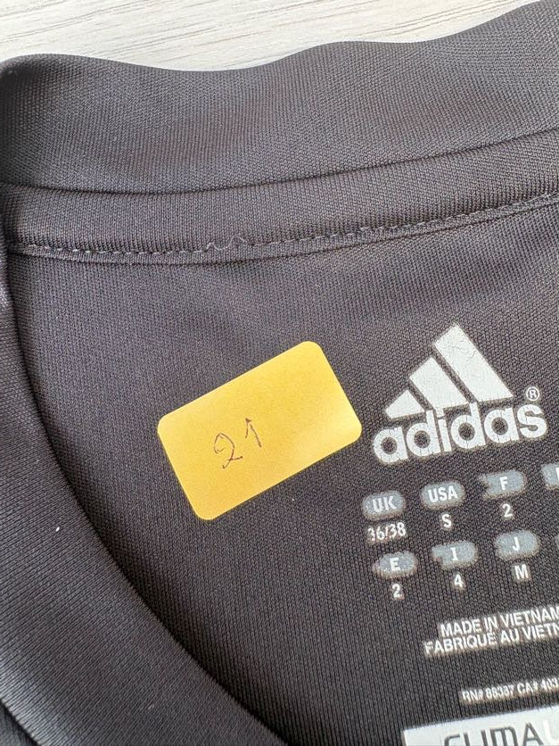 T-shirt adidas sport noir Taille S